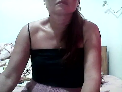 nathalie0045 online show from September 28, 10:15 pm