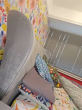 Filthymaddymilfy25 online show from June 11, 9:06 am