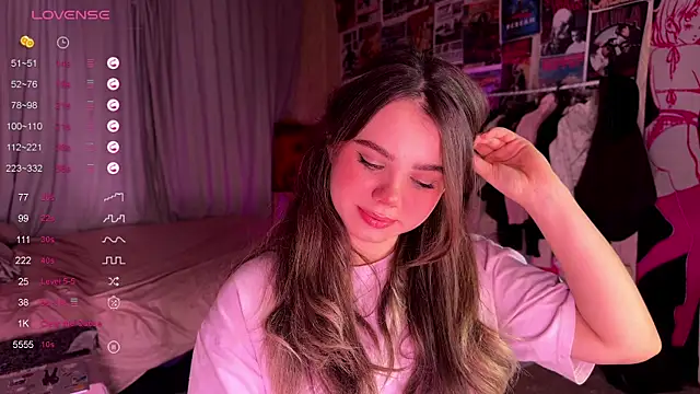 PinkiRay online show from October 30, 5:25 pm