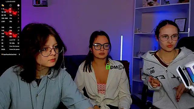 samanta hotty online show from October 17, 8:01 pm