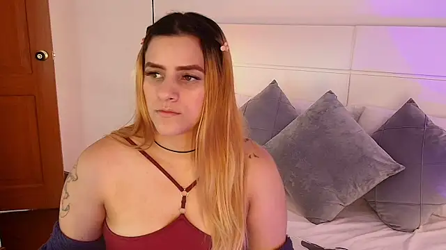 Snapshot of Dakota_Megan_69 chatting on October 6, 2:12 pm Dakota Megan 69 online show from October 6, 2:12 pm