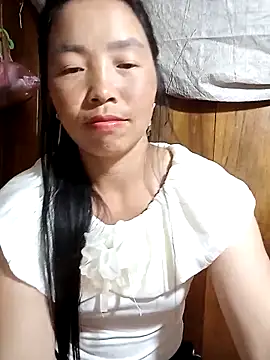 Snapshot of hera-00 chatting on October 11, 2:31 pm hera-00 online show from October 11, 2:31 pm