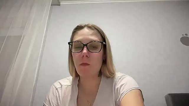 NikexPretty online show from October 1, 6:13 pm