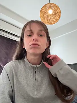 Snapshot of LittleJulietta chatting on September 12, 2:13 pm LittleJulietta online show from September 12, 2:13 pm