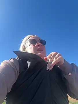 Rozendefotz online show from April 23, 8:00 am