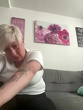 Rozendefotz online show from April 22, 7:49 am