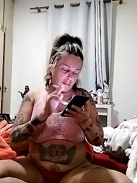 canariamorbosa online show from January 15, 7:09 pm