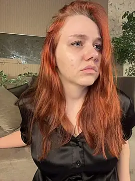 PollyVinice online show from December 17, 3:16 pm