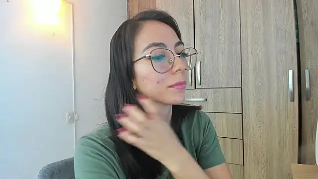 horny adiction online show from April 6, 8:54 pm