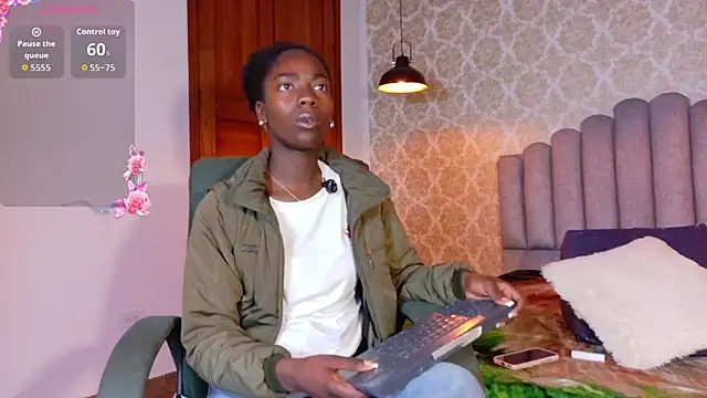 katia green1 online show from December 15, 12:21 pm