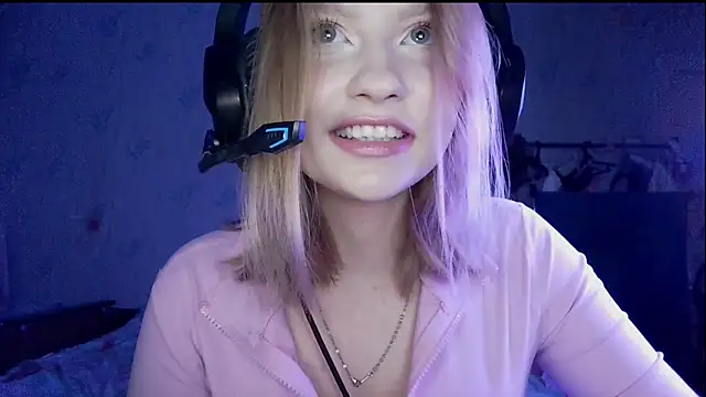 pr In cess  online show from September 21, 8:18 pm