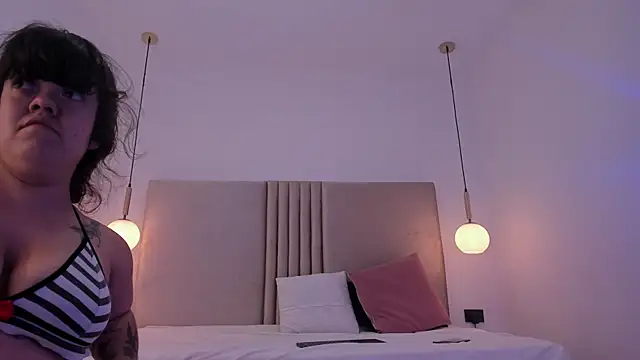 PamelaBonnet mml online show from November 8, 8:03 pm