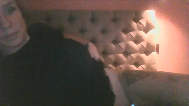 Snapshot of Justnani001 chatting on October 30, 10:00 pm Justnani001 online show from October 30, 10:00 pm