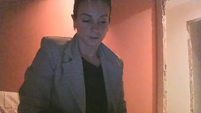 Snapshot of Justnani001 chatting on September 19, 8:52 pm Justnani001 online show from September 19, 8:52 pm