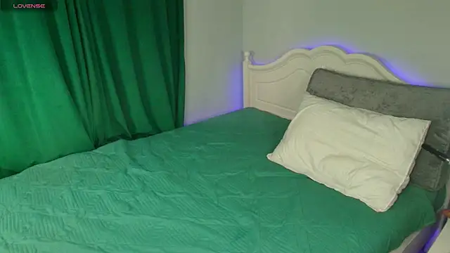 katerine Monroe online show from October 19, 7:21 am