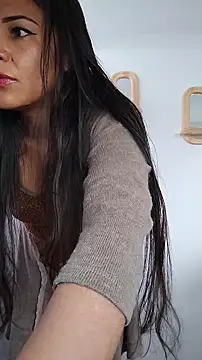 KittyHoleshot87 online show from November 20, 3:46 pm