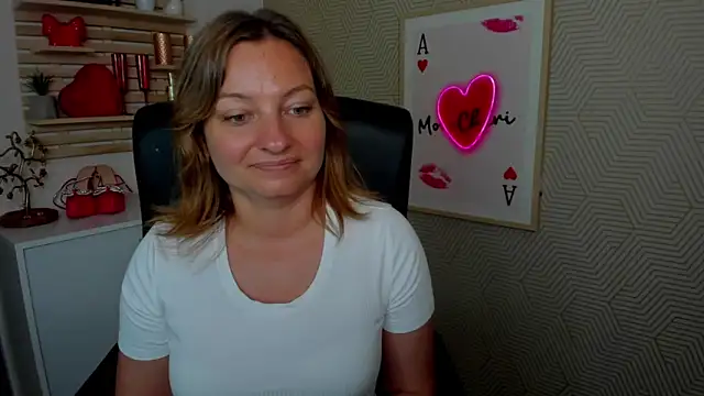 angelaSamt online show from July 1, 10:26 am