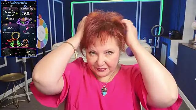 Kira Kenett online show from September 15, 7:27 am