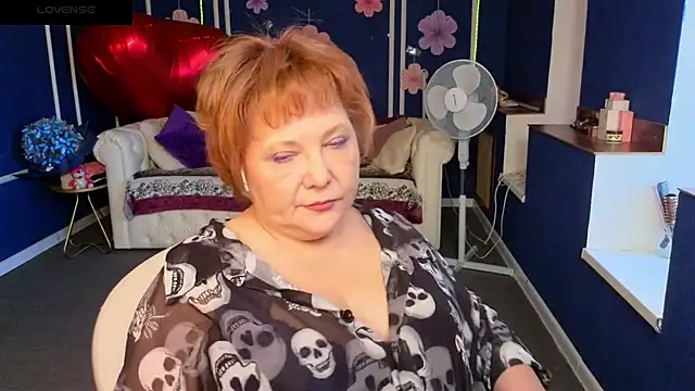 Kira Kenett online show from May 29, 6:00 am