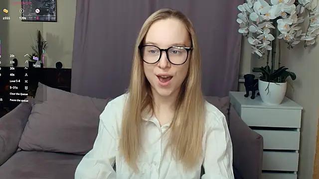 SoonMoor online show from January 14, 6:57 pm