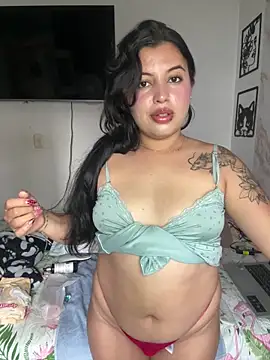 Snapshot of Emma_2903 chatting on October 14, 9:28 pm Emma 2903 online show from October 14, 9:28 pm