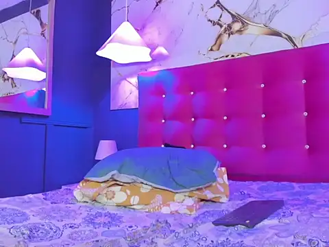 isabella lovestory online show from September 21, 11:47 pm