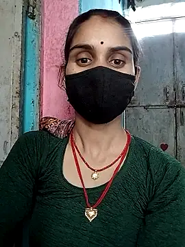 Snapshot of Nishaa_ji chatting on October 16, 9:45 am Nishaa ji online show from October 16, 9:45 am