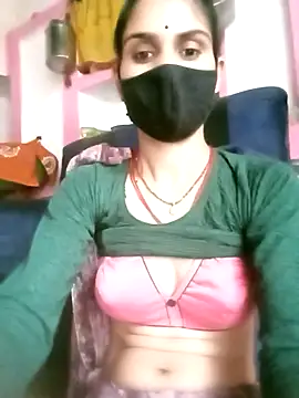 Snapshot of Nishaa_ji chatting on September 28, 6:20 am Nishaa ji online show from September 28, 6:20 am