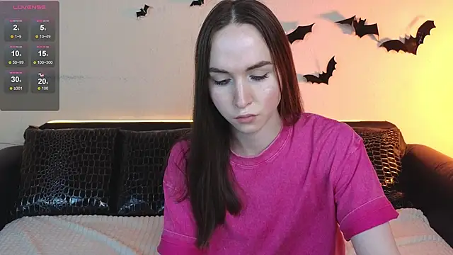 Angeel Kate online show from November 8, 12:43 pm