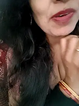 Deepa Sharma143 online show from March 28, 8:47 am