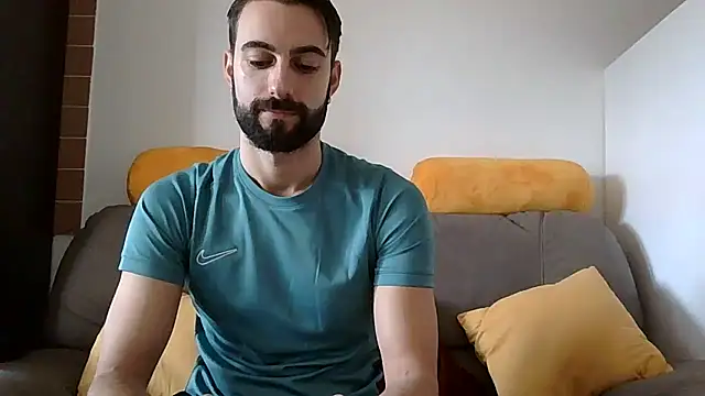 Amicisegreti online show from December 22, 9:56 am