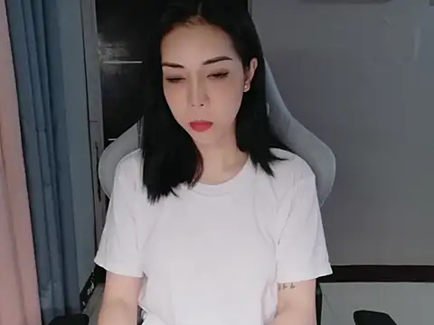 Snapshot of Chicca444 chatting on September 14, 8:12 am Chicca444 online show from September 14, 8:12 am