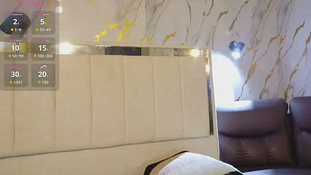 Olivia11  online show from April 6, 1:01 pm