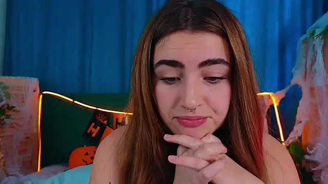EllaParker online show from October 23, 7:25 am