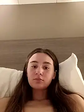 freakylittlebitch69 online show from September 12, 2:35 pm