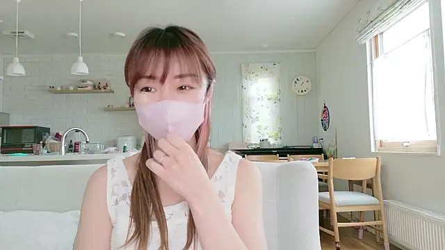 SUZU 1201 online show from April 17, 4:03 am