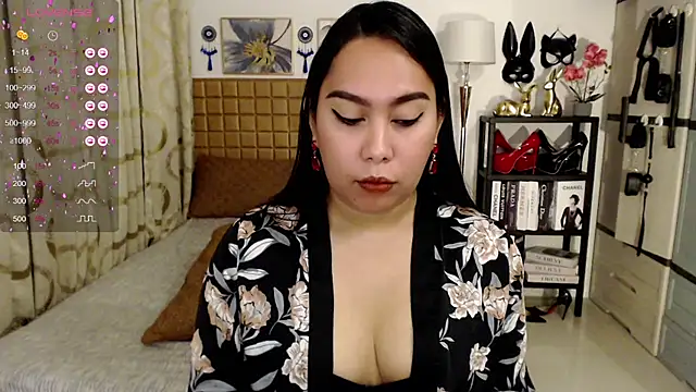 iamyourfantasyxx online show from June 14, 2:35 am