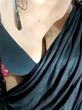 Snapshot of pinki_nude chatting on September 9, 7:35 pm pinki nude online show from September 9, 7:35 pm