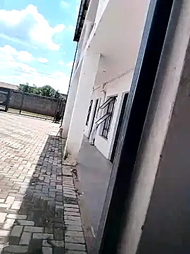 Melanin2002 online show from April 10, 9:37 am