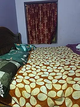 luci-queen online show from November 11, 12:46 pm