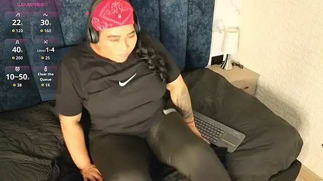 yunkeyc online show from February 19, 12:54 am