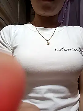 LucyyLy online show from February 19, 12:21 am