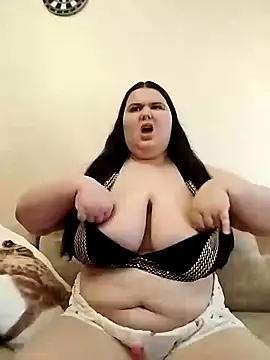 Snapshot of Vllada_Brattz chatting on October 12, 8:39 am Vllada Brattz online show from October 12, 8:39 am