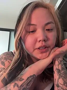 violet lin online show from April 12, 7:27 pm