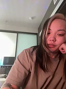 violet lin online show from April 14, 11:27 pm