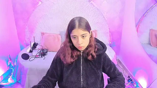 Gaby louse online show from April 15, 7:36 pm