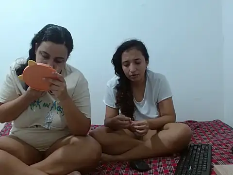 Snapshot of Nekoooooooooooooooo chatting on October 18, 7:55 am Nekoooooooooooooooo online show from October 18, 7:55 am