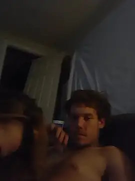 Duanennnn online show from March 4, 5:03 am