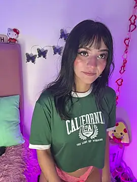 LindaWz  online show from April 4, 8:13 am