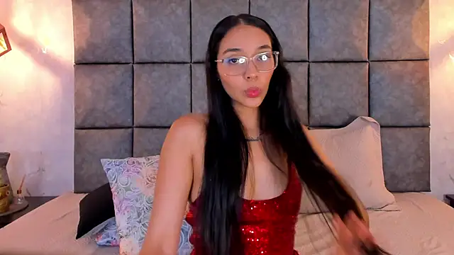 Roseaurora online show from June 4, 2:54 pm
